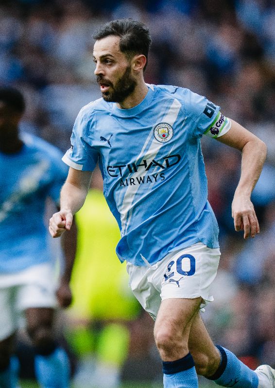 Bernardo Silva Signed 2025/26 Home Shirt